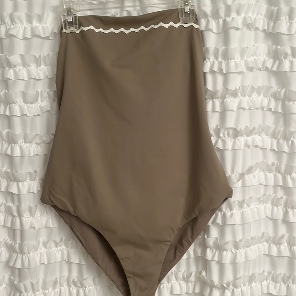 MARYSIS. Swim Suit.  NWOT.  Finest Swim Wear. Taupe Size M.